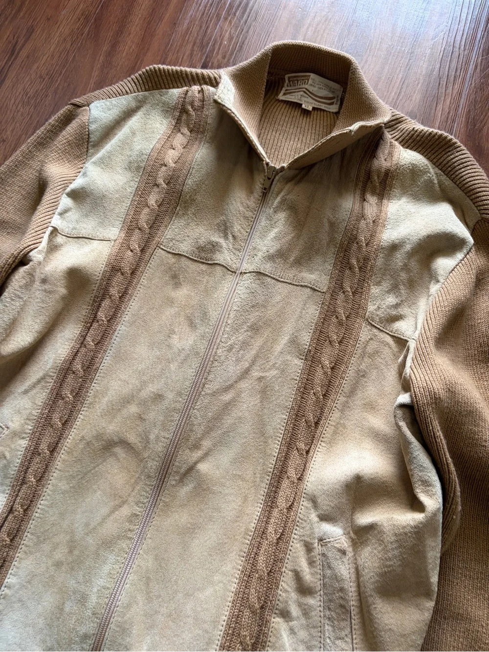 Men's Zip-Up Sweater Jacket in Tan and Cream